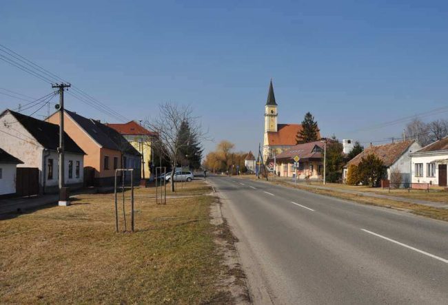 Krtkovanie Gajary - Čistenie odpadov v Gajaroch - krtkovanie kanalizácie